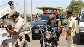 لعدم ارتداء الخوذة.. ضبط 1090 مخالفة لقائدي الدراجات النارية