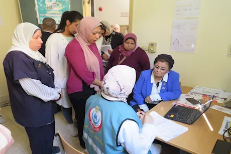 عبلة الألفي: الولادة القيصرية غير المبررة خطر على الأمن الصحي القومي