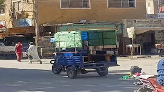 أحياء المنيا المنسية.. مطالبات بتوفير المواصلات لسكان المناطق النائية (صور)