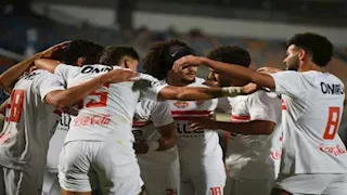 "ترقب جون إدوار وتجاهل لاعب".. 4 مشاهد "لم تعرضها الكاميرات" من لقاء الزمالك وديكيداها الصومالي