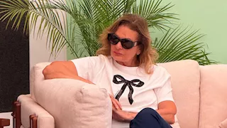 مجوهرات تتجاوز 4 ملايين جنيه.. صور لـ يسرا في الجونة