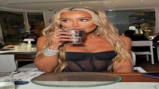 ناقد موضة يعلق على إطلالة مايا دياب في الجونة- وهذا ما قاله 