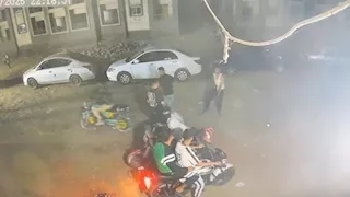 "مخدرات وسرقة دراجة".. كشف لغز فيديو إطلاق النار على شابين بشبرا الخيمة