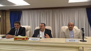 محافظ أسيوط يوجه بسرعة الربط الإلكتروني لتيسير إجراءات تراخيص المشروعات