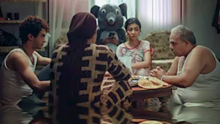 فيديو| مخرج "اختيار مريم" يتوعد زاوية بالتصعيد ويصف موافقتها بعرض الفيلم بغير العادلة 