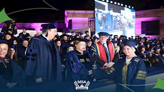 شاهد.. ظهور جديد لنوال الدجوي في حفل تخرج بجامعة أكتوبر للعلوم الحديثة