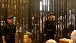 محاكمة 30 متهماً في خلية الدعم المادي أمام إرهاب بدر