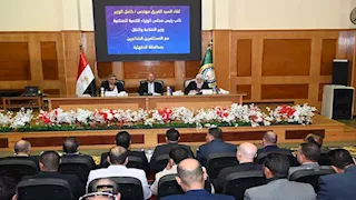 كامل الوزير يبحث مع مستثمري الدقهلية تحديات المناطق الصناعية بالمحافظة 