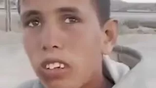 فيديو لطفل يعمل 12 ساعة مقابل دولار ونصف يوميًا يُشعل غضبًا في الجزائر