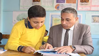 مدير تعليم الجيزة يتفقد مدارس الحوامدية ويحيل أحد المعلمين للشئون القانونية