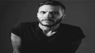 بعد وفاة والدة أمير عيد.. كايروكي تؤجل حفلها والجمهور يطالب بإلغائه