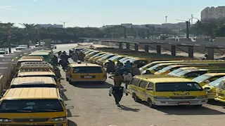 المنيا تبدأ ترخيص سيارات الميكروباص العاملة بالغاز والبنزين لتطوير منظومة الركاب