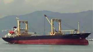 10 سفن على أرصفة موانئ البحر الأحمر و تداول 15 ألف طن بضائع 