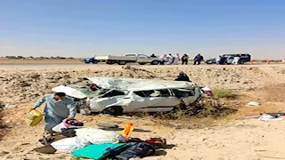 ننشر أسماء 13 مصابًا في انقلاب ميكروباص على صحراوي المنيا- صور 