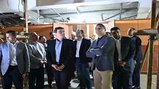 وزير الثقافة ومحافظ السويس يتفقدان أعمال تطوير قصر ثقافة السويس