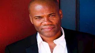 المخرج العالمي مايكل إدواردز يوجه رسالة لصناع فيلم "نصيب" بمناسبة انطلاق تصويره