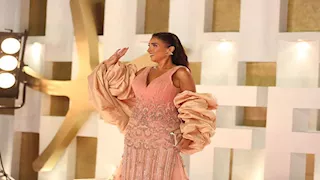 إطلالات جريئة وأنيقة لنجمات الفن في مهرجان الجونة السينمائي بدورته الثامنة