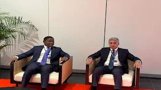 وزير السياحة يبحث مع نظيره الأنجولي تعزيز التعاون المشترك 