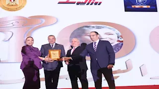 بالصور- تكريم محافظ جنوب سيناء تقديرًا لجهوده الوطنية والإعلامية