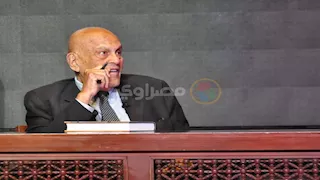 إطلاق النسخة الورقية من كتاب "جراح ومتمرد" لمجدي يعقوب بحضور عمرو موسى -(صور)