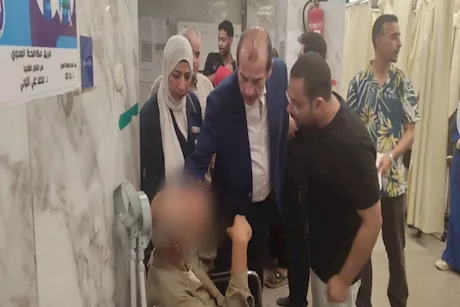 "الصحة" تحقق مع مدير مستشفى حلوان ومسئولين أخرين.. ماذا حدث؟