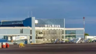 رويترز: إغلاق مطاري فيلنيوس وكاوناس في ليتوانيا بعد رصد بالونات من بيلاروسيا