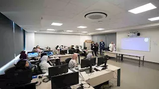 الاتحاد الدولي للاتصالات يختار جامعة مصر للمشاركة في برنامج للذكاء الاصطناعي في 12 دولة 