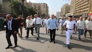 صور.. محافظ القاهرة يوجه بزيادة المسطحات الخضراء في ميدان رمسيس