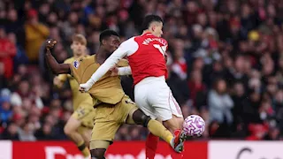 أرسنال يحافظ على صدارته بفوزه على كريستال بالاس في الدوري الإنجليزي