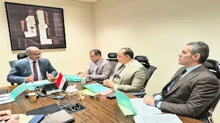 الإسكان تبحث إعداد لائحة قانون تنظيم مرفق المياه والصرف الصحي