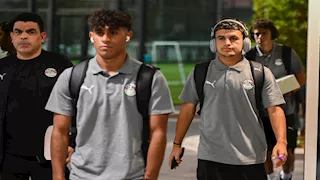 منتخب مصر تحت 17 عامًا يصل ملعب مباراته لودية قطر (صور)