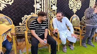  محمد ربيعة يتقدم عزاء والده بمسقط رأسه في كفر الشيخ - صور 