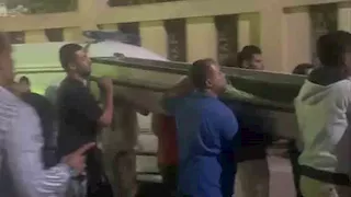 تشييع جثمان الطفل "سليم" بعد سقوطه في غرفة صرف بشبرا الخيمة (صور)