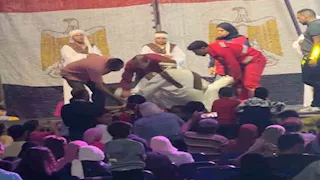 إصابة عارض من فرقة المنيا أثناء عرض بمهرجان الإسماعيلية للفنون الشعبية (صور)
