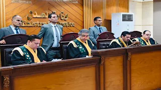 كاميرا الأم وثقت الكارثة.. اتهام أب بهتك عرض ابنته في المنوفية