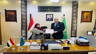 تكريم طالبتين من القليوبية فازتا بالمركزين الثاني والخامس في تحدي القراءة