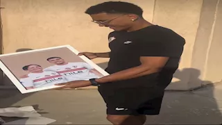"لها علاقة بـ جدته الراحلة".. مشجع زملكاوي يهدي خوان بيزيرا هدية خاصة