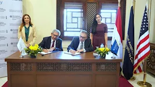  شراكة بين جامعتي عين شمس والأمريكية لتقديم برنامج القيادة بالقطاع الصحي