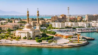 كيف تقضي يومك في بورسعيد؟.. استكشف أروع المعالم وأشهى المأكولات