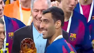 لافتة إنسانية من لاعبي برشلونة تجاه المصري سيف الدرع