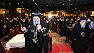 بالصور- البابا تواضروس الثاني يواصل جولته الرعوية في أسيوط