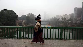 أمطار و3 ظواهر تضرب البلاد.. الأرصاد تكشف حالة الطقس غدًا الخميس