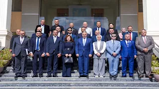 لبحث الملفات الخدمية.. محافظ الإسكندرية يلتقي أعضاء مجلس الشيوخ (صور)