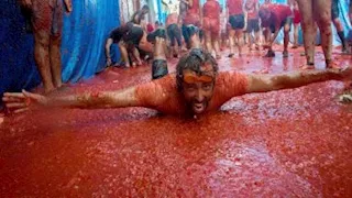 أغرب مهرجانات العالم.. احتفالات قد لا تصدق أنها حقيقية