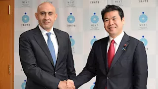 تعاون واعد.. وزير التعليم الياباني يشيد بلقاء عبداللطيف والمدارس المصرية اليابانية