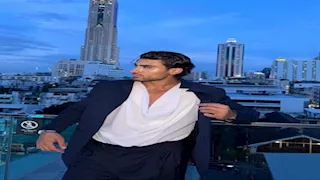 خطف الأنظار بمظهره الجذاب.. 16 صورة لـ أجمل إطلالات ملك جمال لبنان 2025