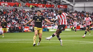 وفاة الأب وعمل الأم في الشوارع.. إيجور تياجو من عامل بناء إلى تدمير مانشستر يونايتد