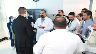 جولة لنائب وزير الصحة على 3 مستشفيات بدمياط.. ماذا قال؟