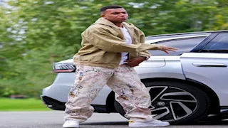 أزياء لاعبي منتخب فرنسا تخطف الأنظار في تجمعهم الدولي