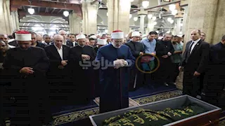 جنازة مهيبة.. 25 صورة لمشاهد توديع محدث الأمة د. أحمد عمر هاشم بالجامع الأزهر